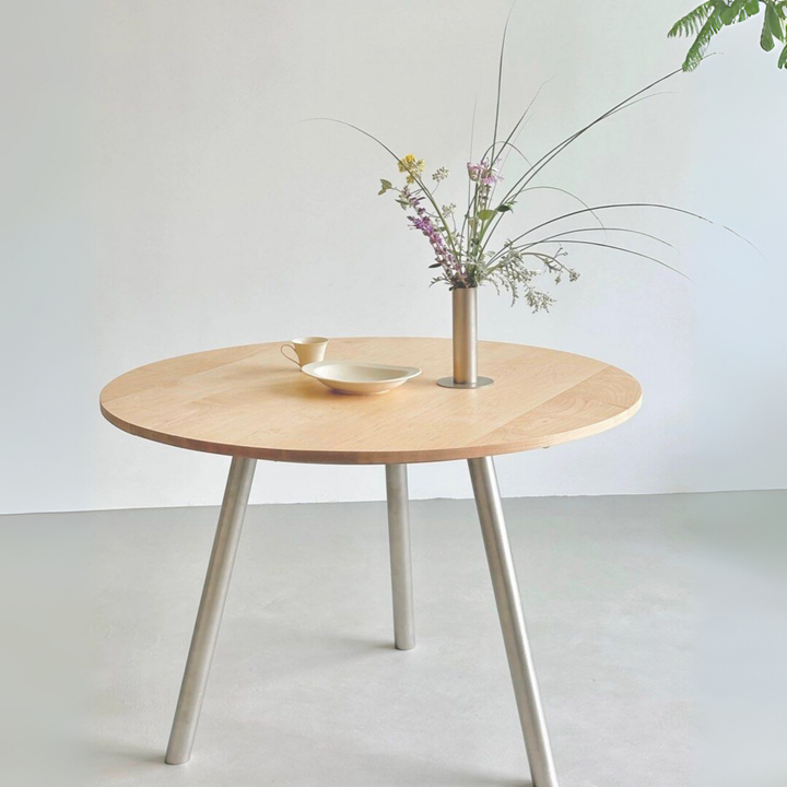 BREE Japandi Solid Wood Round Dining Table