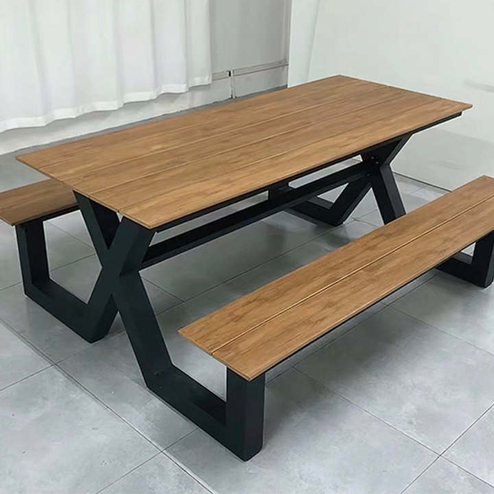 STEPH Outdoor Table & Bench