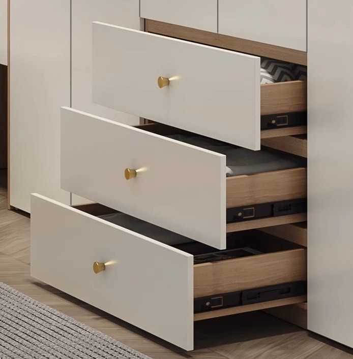 CORNELIA Modern Wardrobe