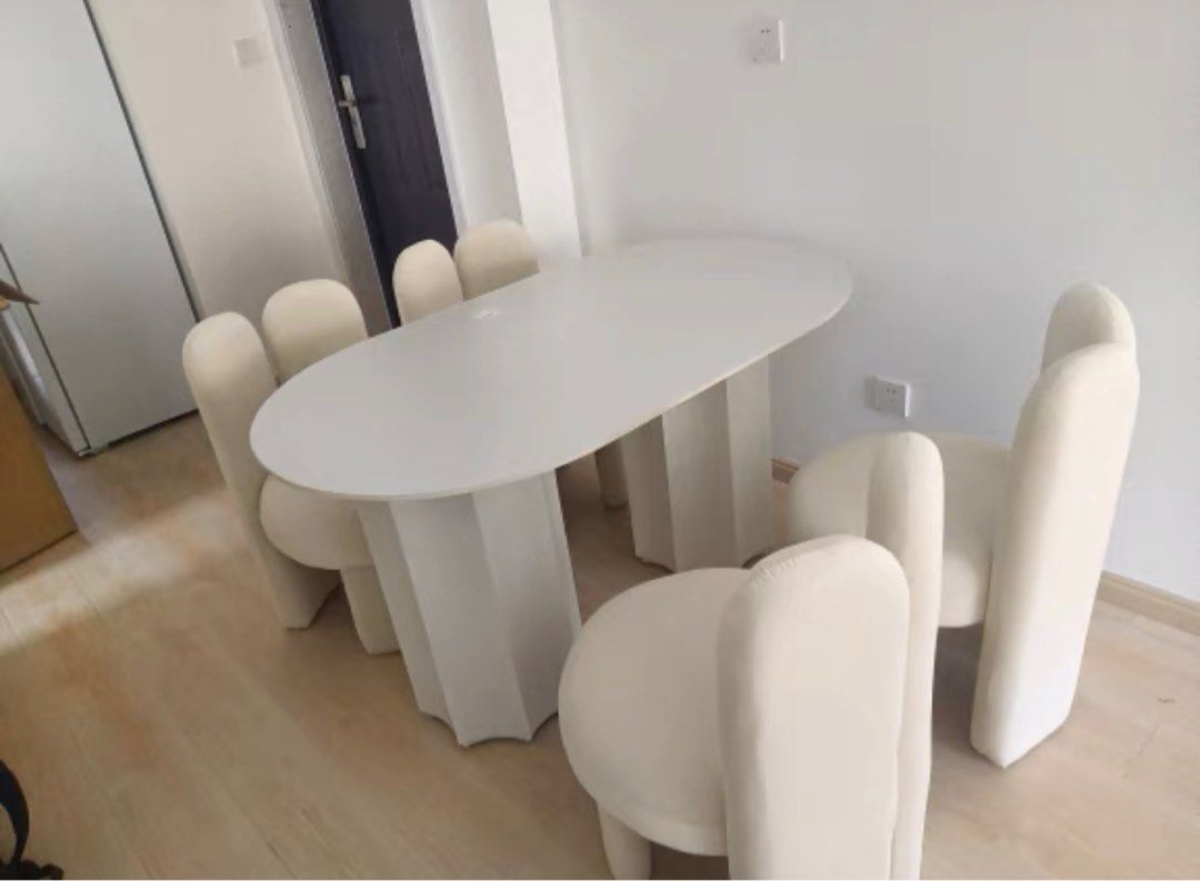 DERRICK Modern Dining Table & Chairs