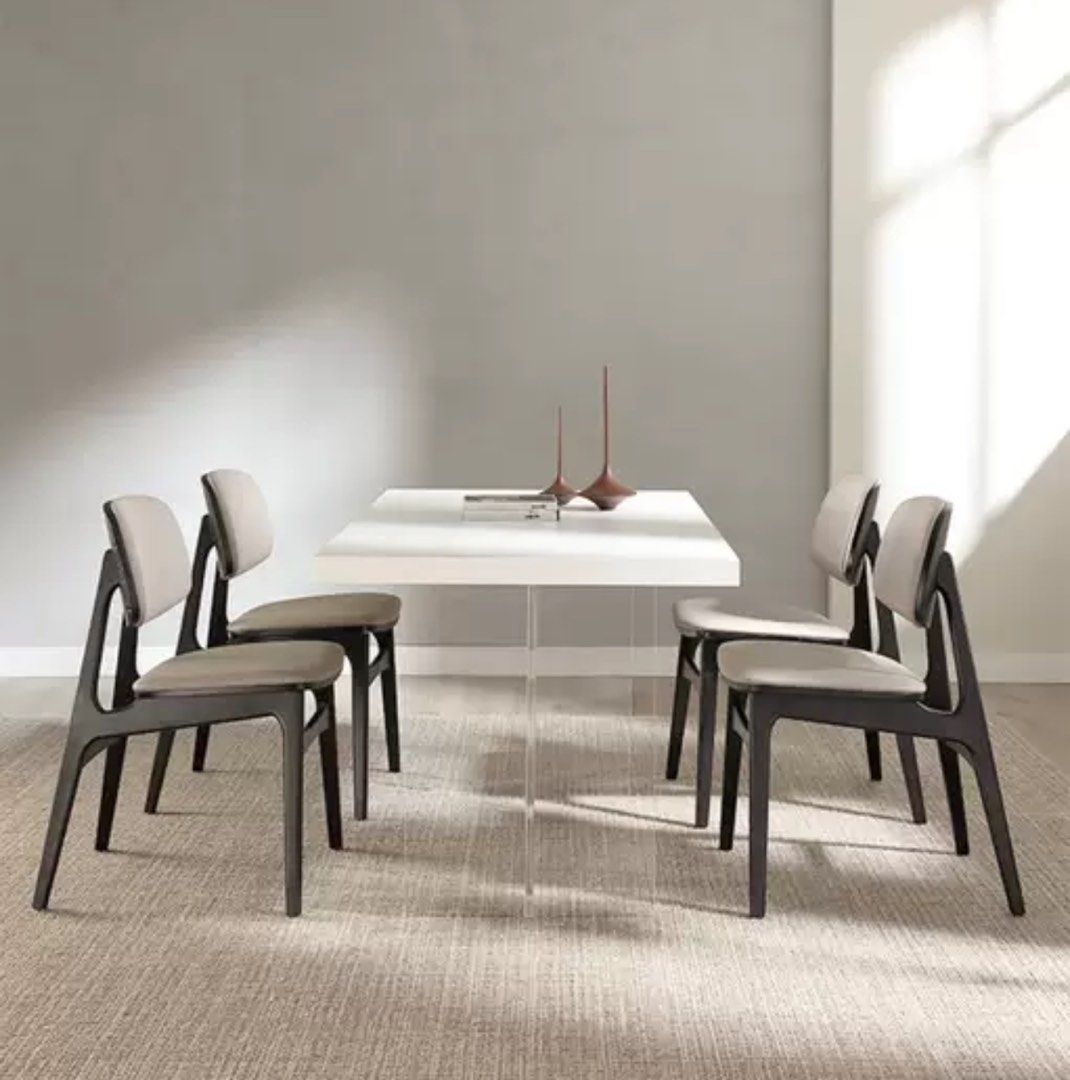 BOVON Solid Wood Dining Chair