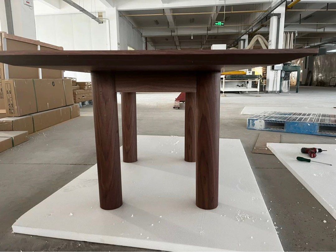 CADIAN Modern Solid Wood Dining Table