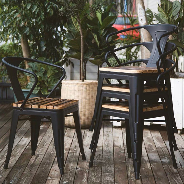 SIMON Industrial Outdoor Dining Set