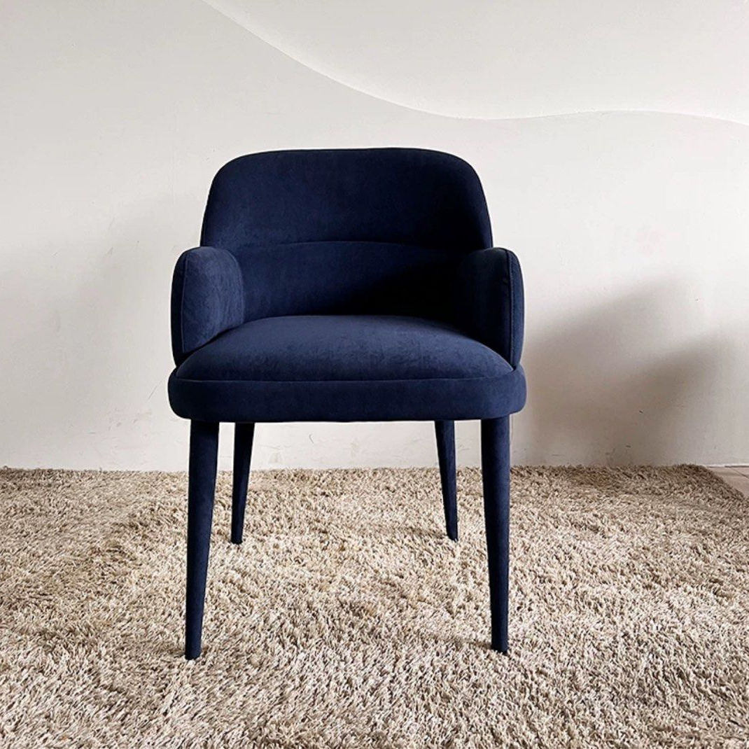 CASSIDY Modern Velvet Dining Chair