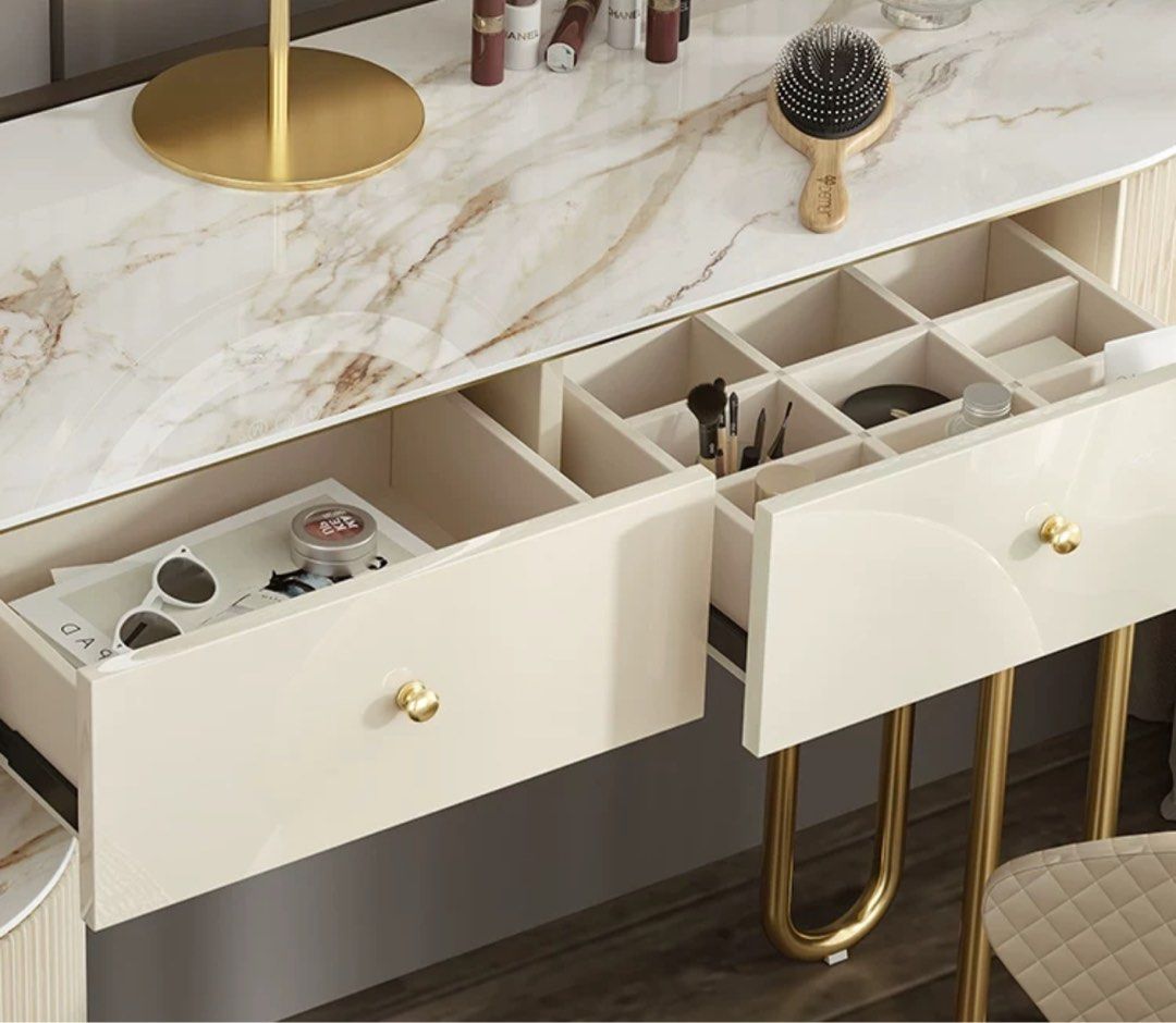 CASSO Modern Vanity Table Set