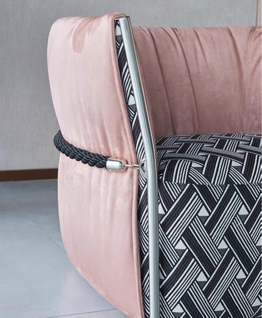 CLAVO Modern Fabric Armchair