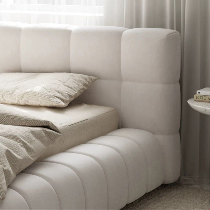 COLLIN Modern Boucle Bed