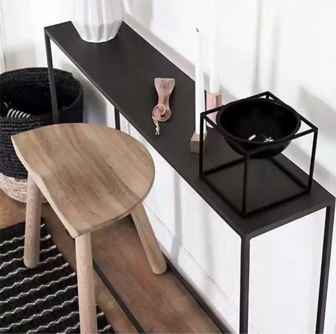 DARCY Minimalistic Console Table