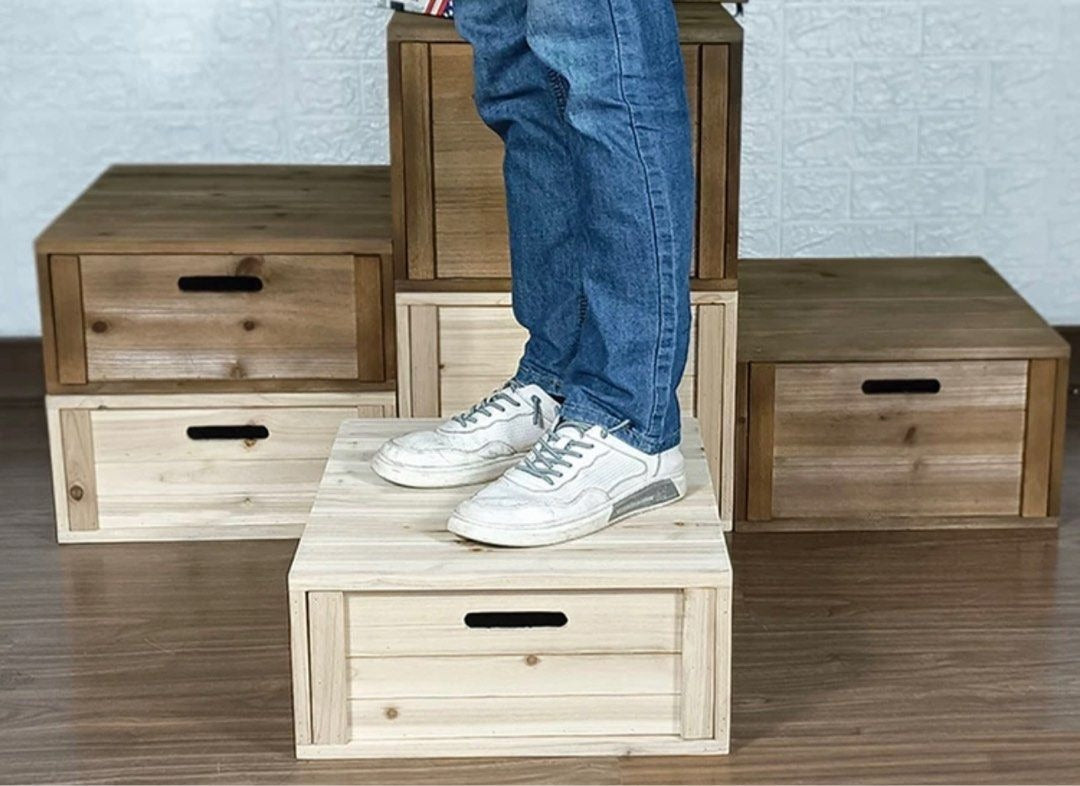 CALVUS Rustic Chest Of Drawers