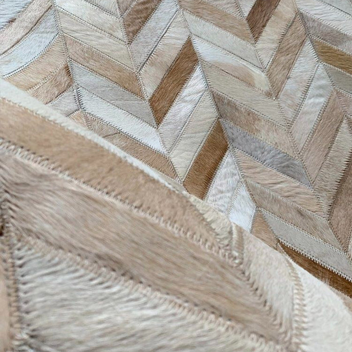 CORNELIUS Modern Cowhide Rug