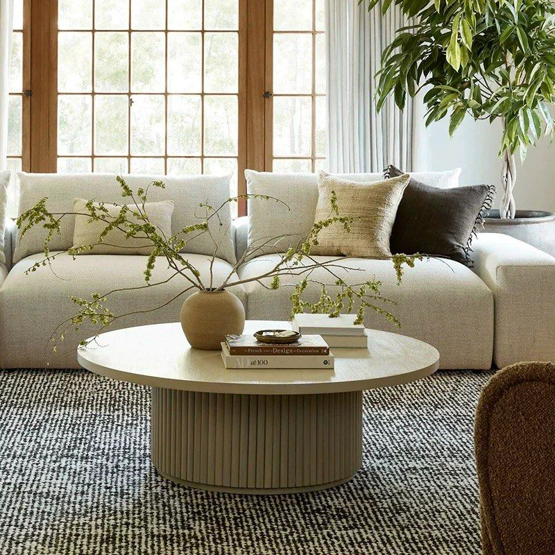 COLATTE Modern Solid Wood Round Coffee Table
