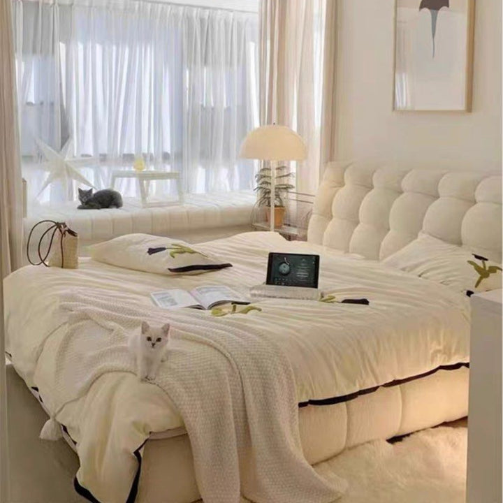 DELINE Modern Boucle Bedframe