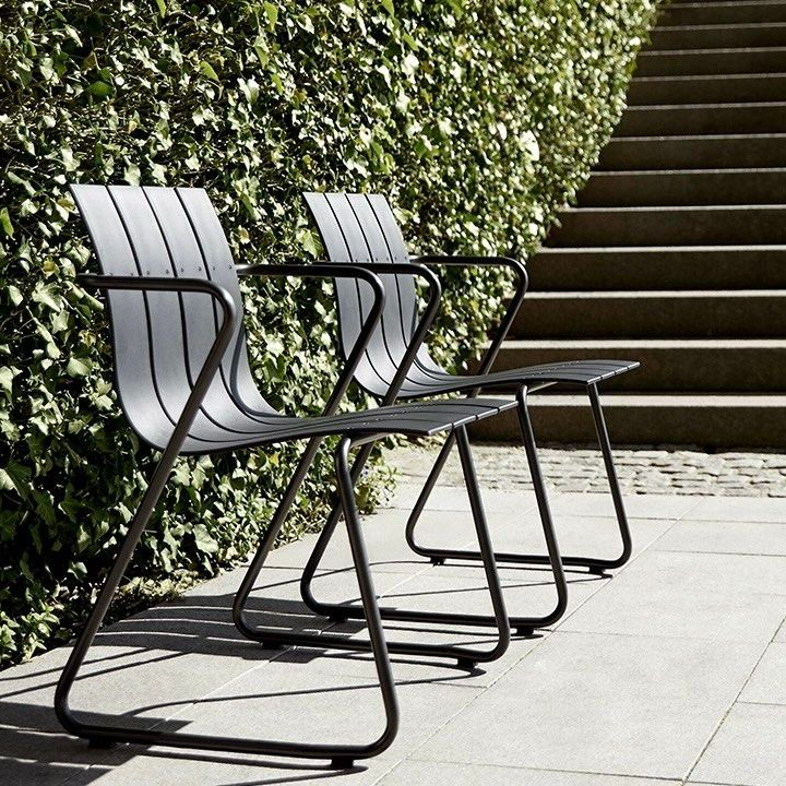 COLE Modern Outdoor Table & Chairs
