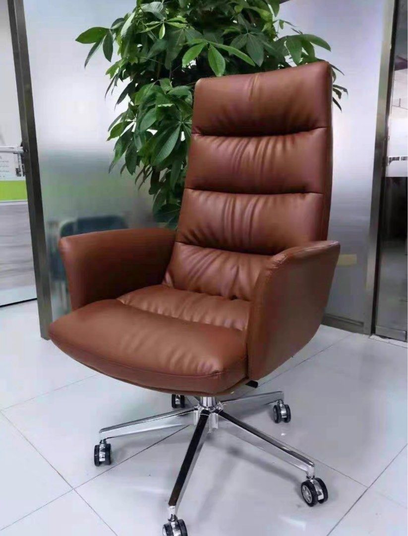 CLARK Ergonomic Leathaire Office Chair