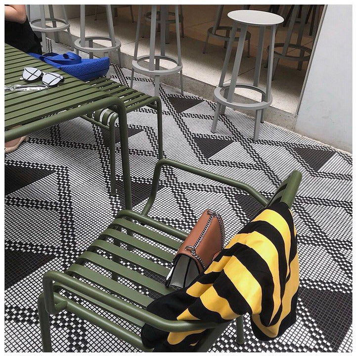 DAREN Modern Outdoor Table & Chairs