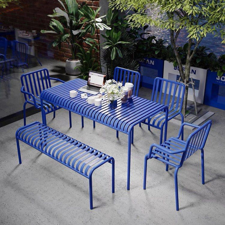DAREN Modern Outdoor Table Chairs