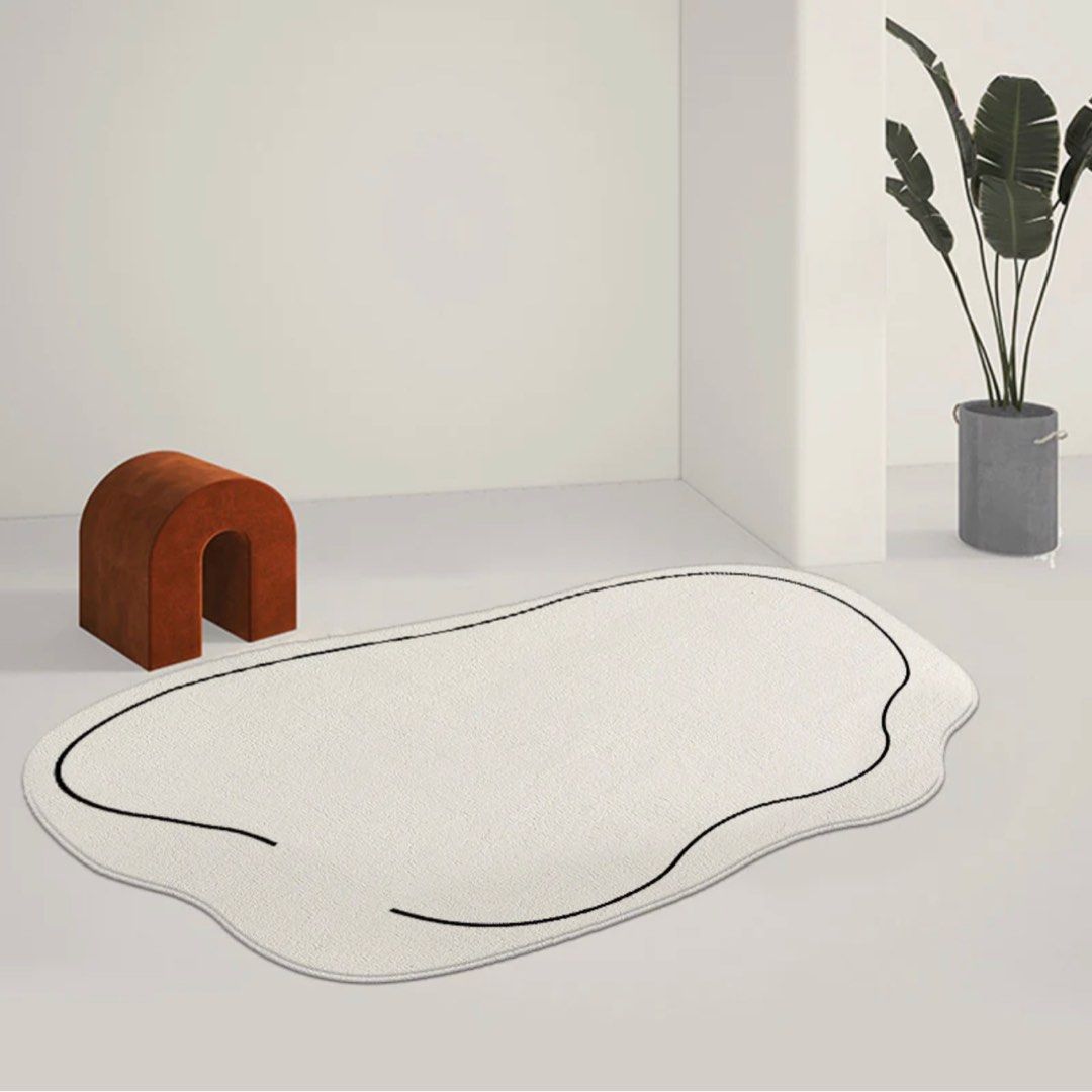 DARCY Minimalist Rug