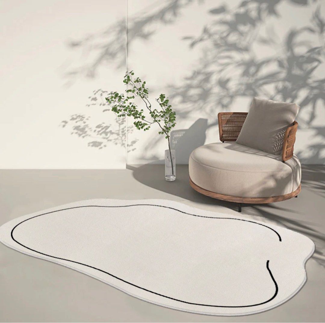 DARCY Minimalist Rug