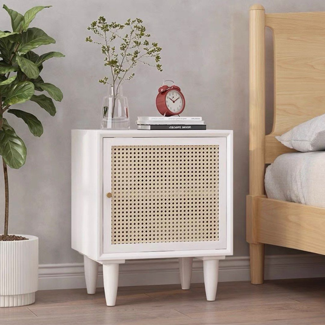 DAVOS Rattan Side Table