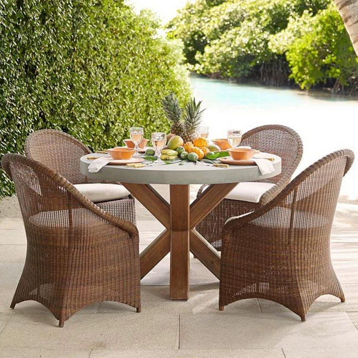 DELON Industrial Round Outdoor Table