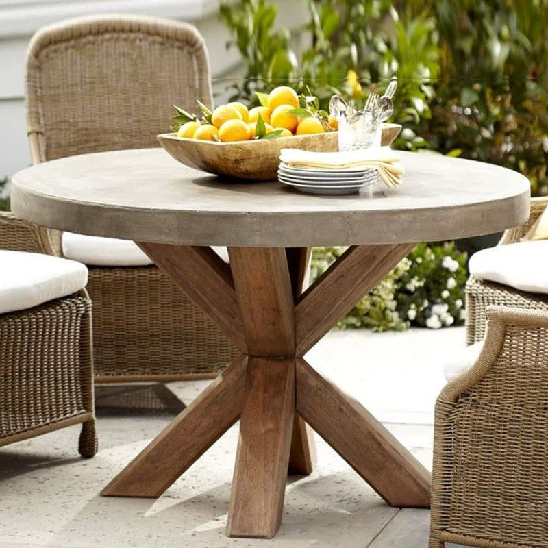 DELON Industrial Round Outdoor Table