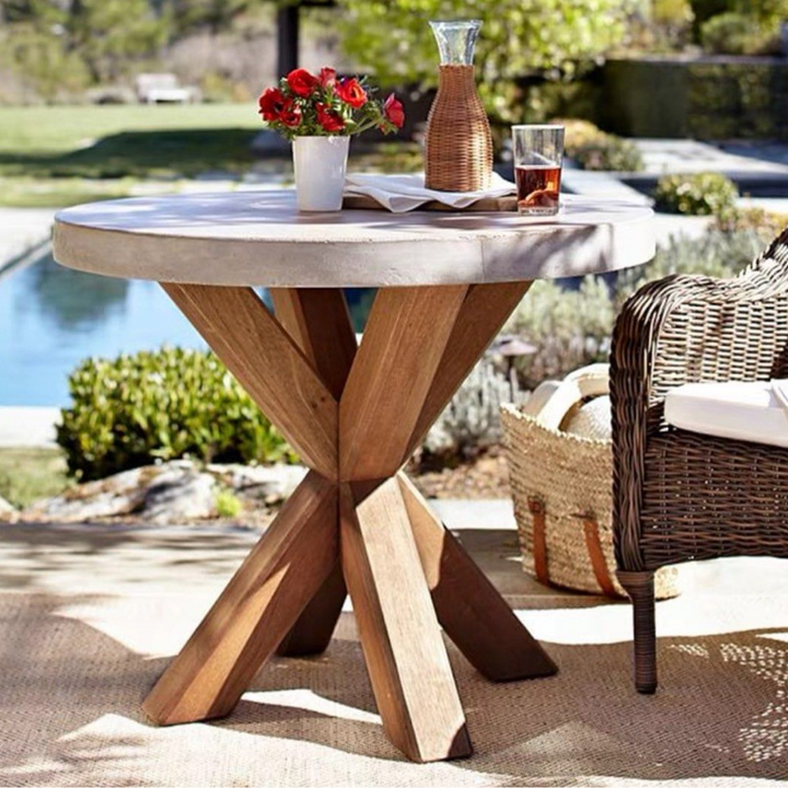 DELON Industrial Round Outdoor Table