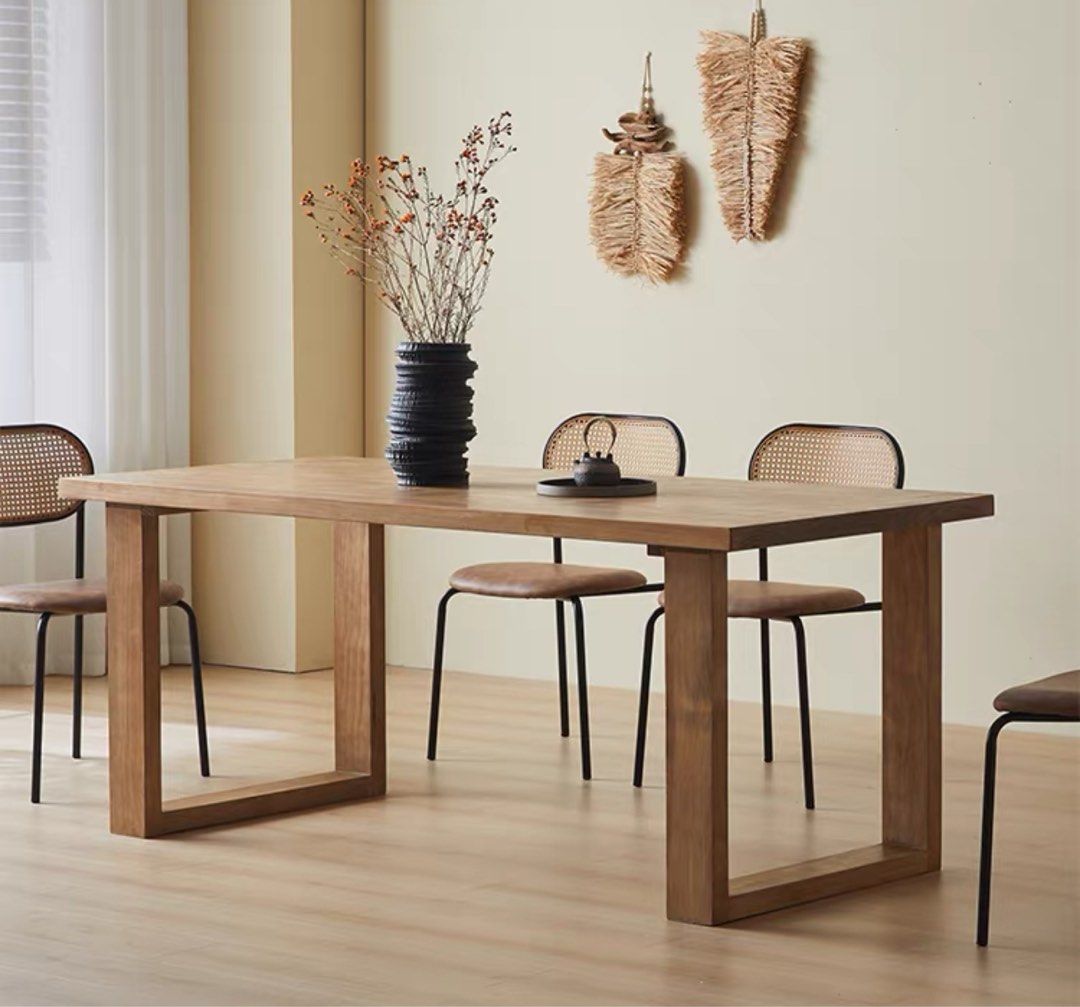 BARRERA Scandinavian Solid Wood Dining Table