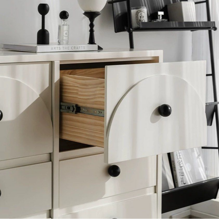CASTER Modern Chest Of Drawers