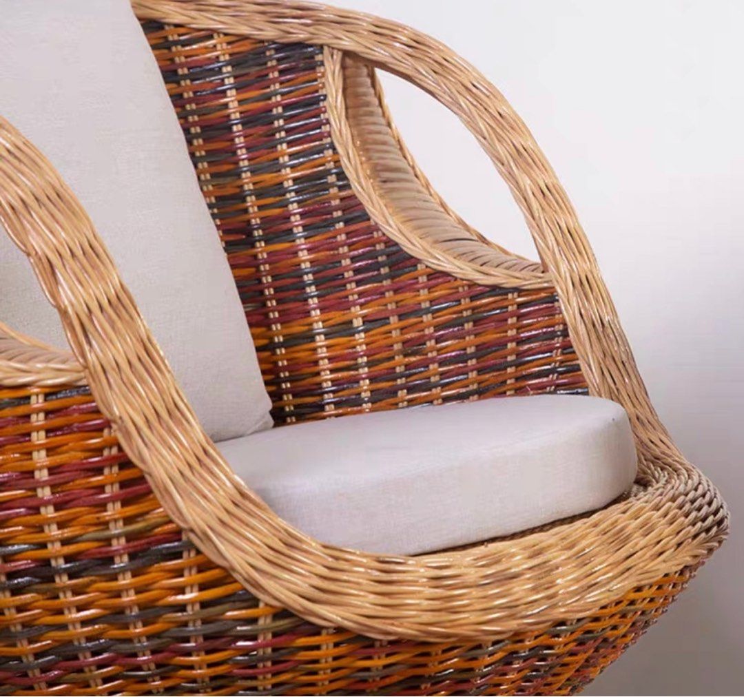 BUSRE Rustic Rattan Outdoor Chair