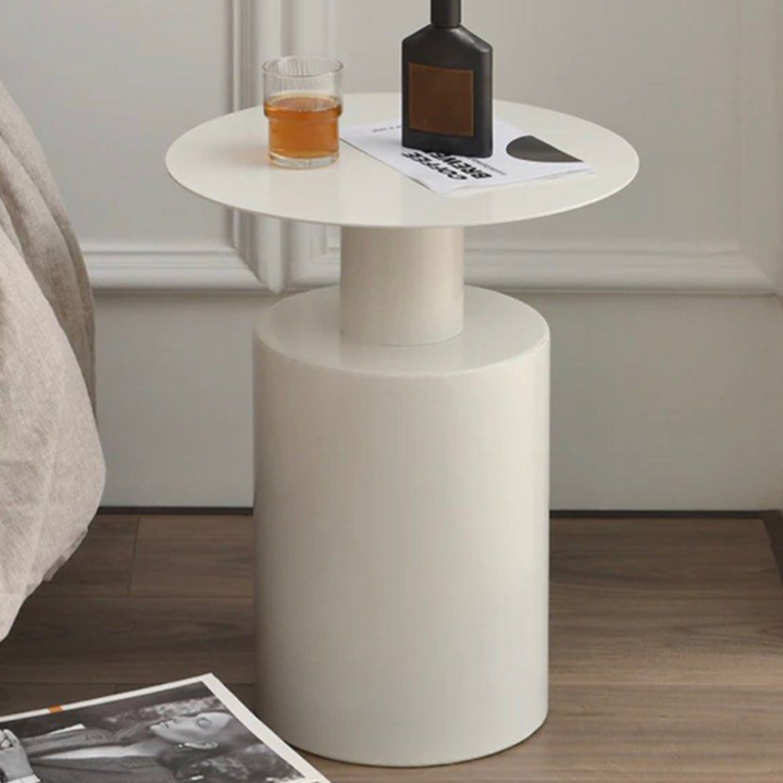CARLOS Round Side Table
