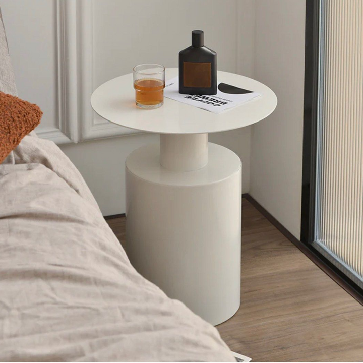 CARLOS Round Side Table