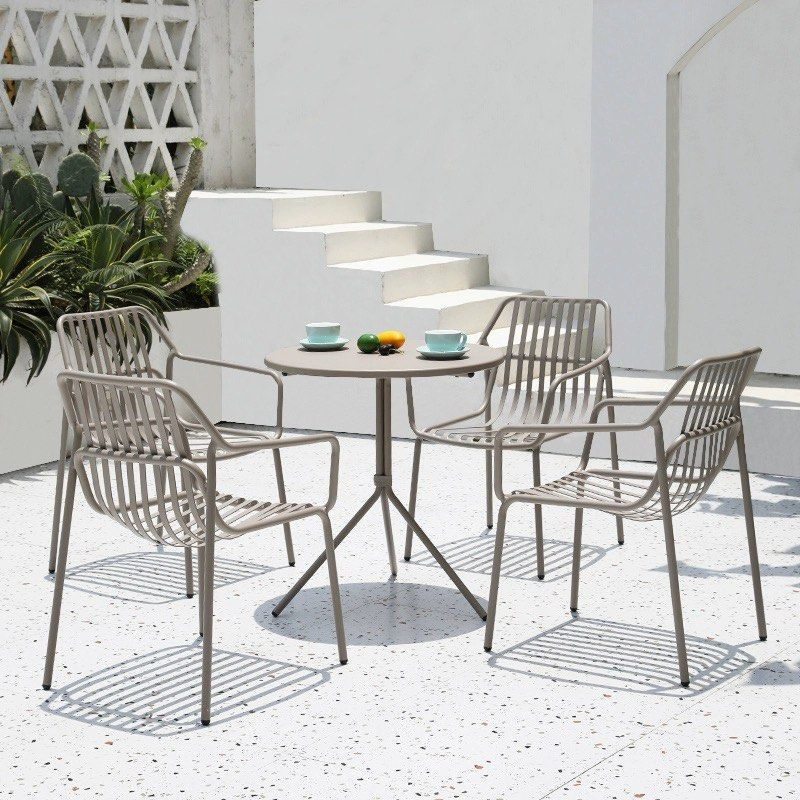 ARIEN Modern Outdoor Table & Chairs