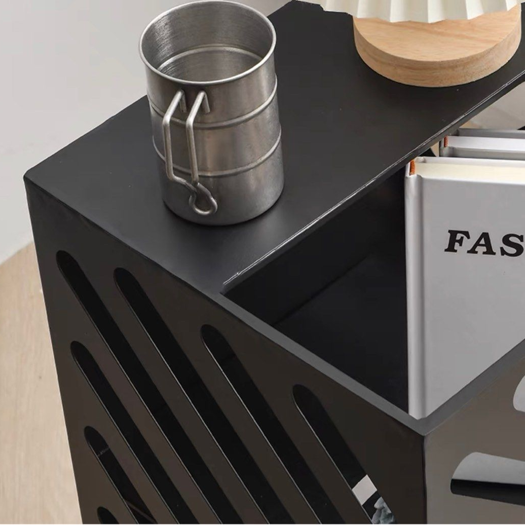 TORMUND Modern Metal Side Table