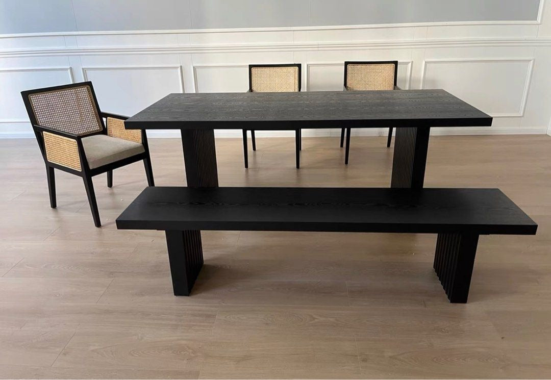 SUAREZ Modern Solid Wood Dining Table