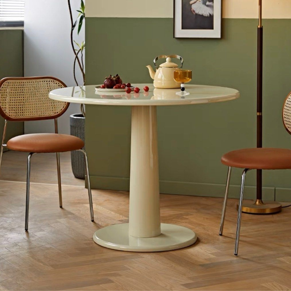 CRISPIN Round Dining Table