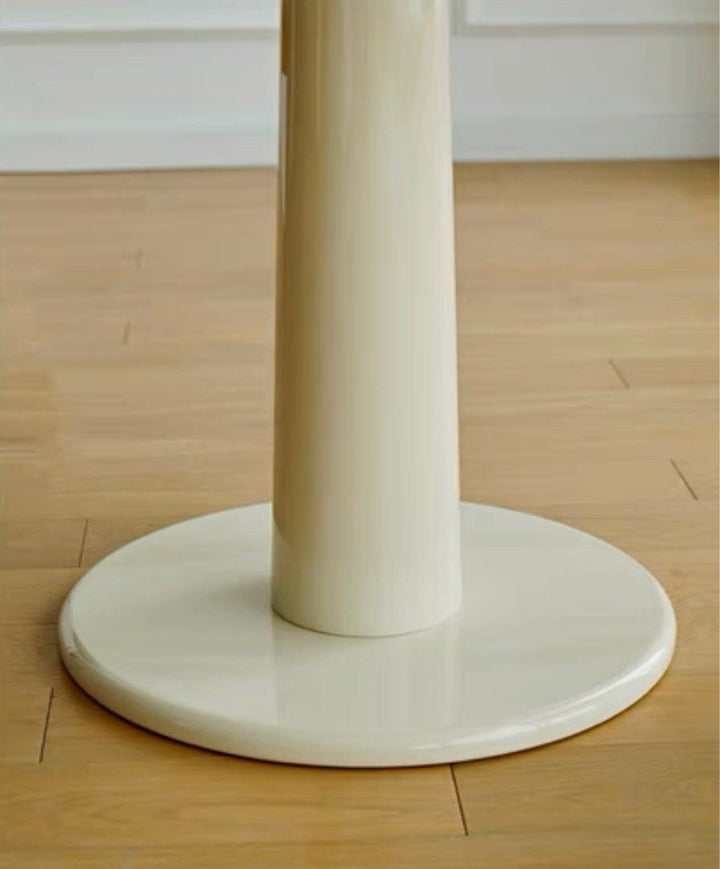 CRISPIN Round Dining Table