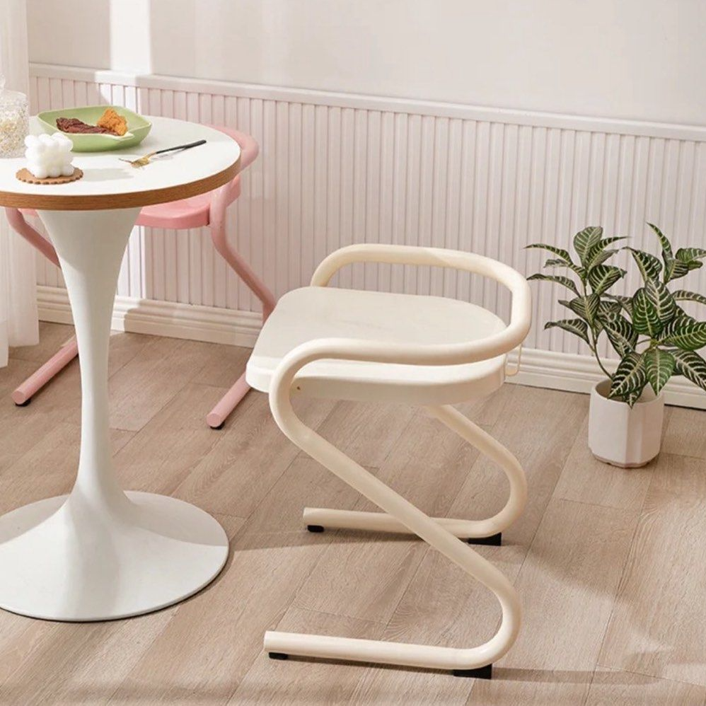 CORBEN Modern Dining Chair
