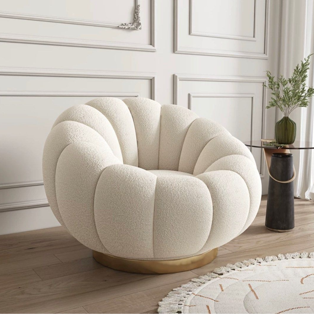 BRIELLE Modern Lounge Chair