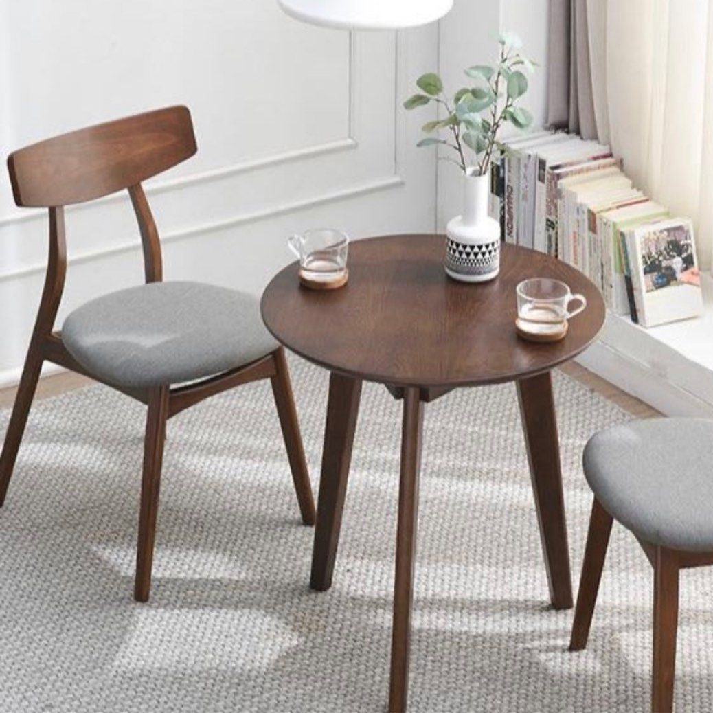 SIENTO Round Dining Table