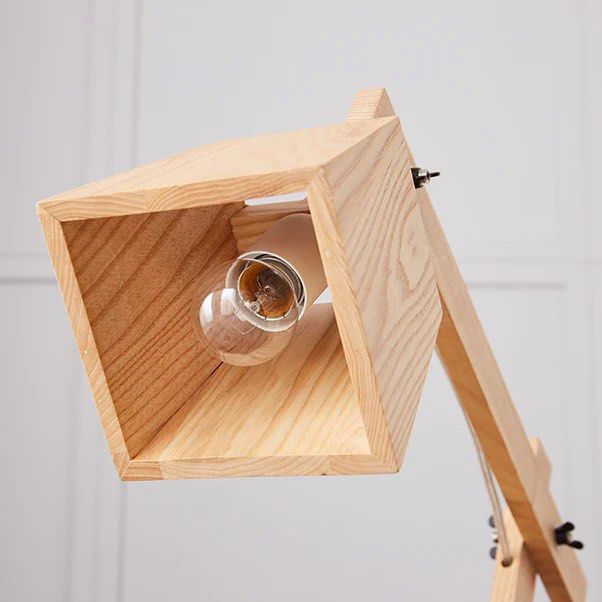 SINGH Solid Wood Table Lamp