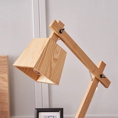 SINGH Solid Wood Table Lamp