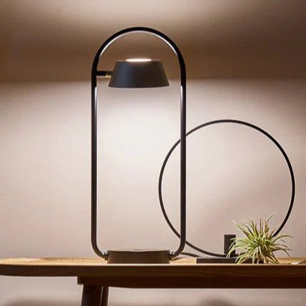 SINTH Rotating Table Lamp
