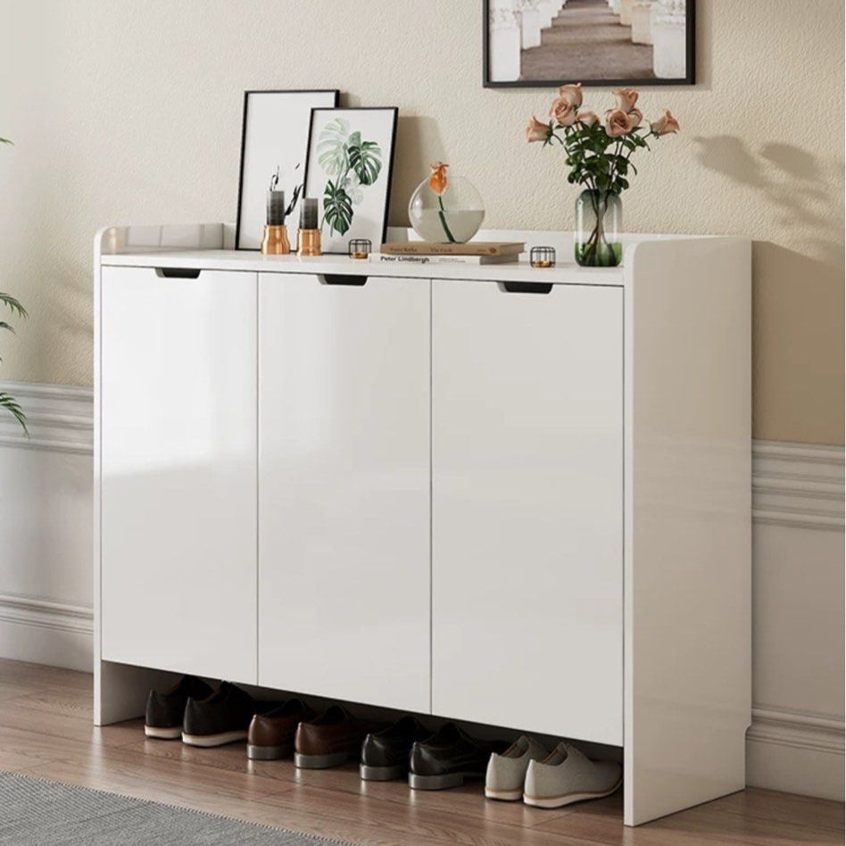 SOLEZ Minimalist Shoe Cabinet