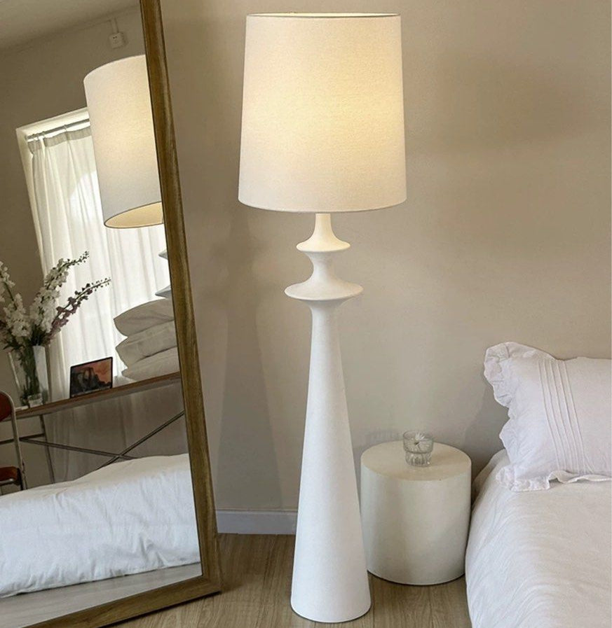 SUGURU Modern Standing Lamp