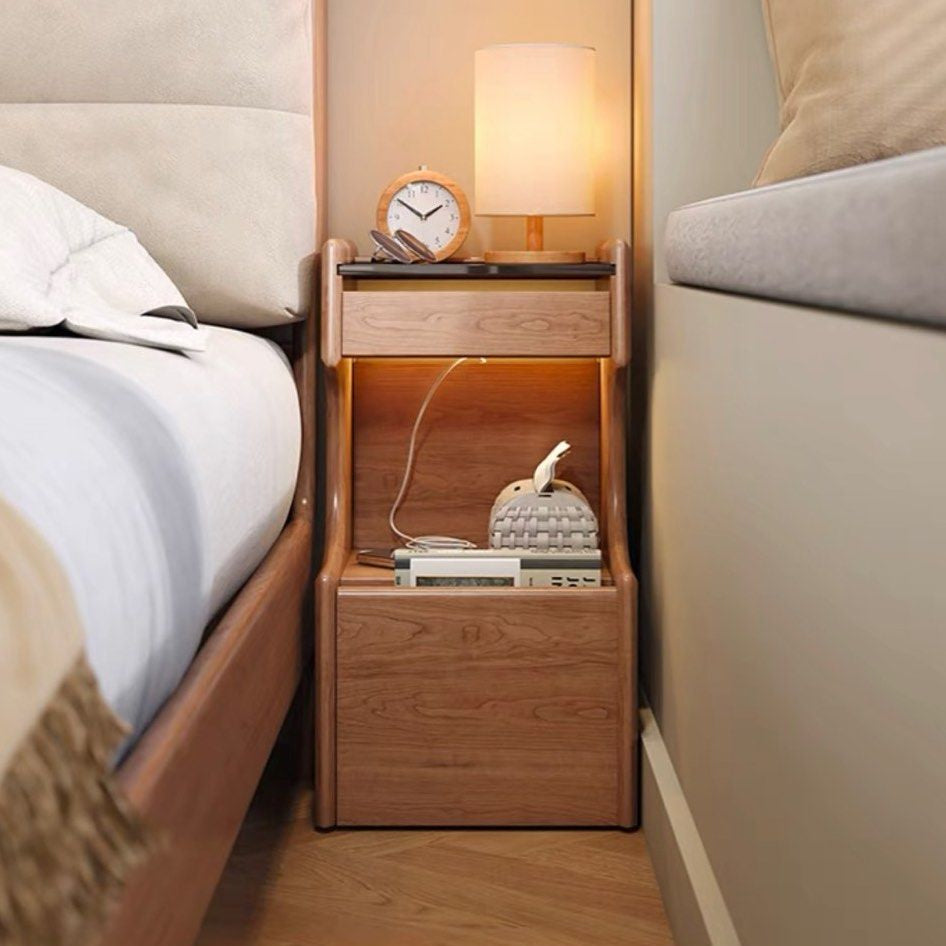 SUKRE Modern Solid Wood Nightstand With Wheels