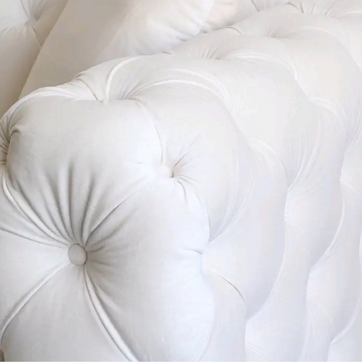 CAVELLA Victorian Chesterfield Velvet Sofa