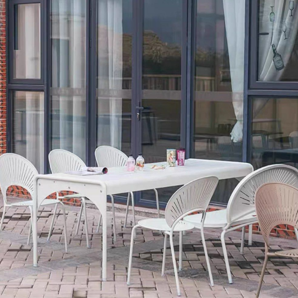 COBE Modern Outdoor Table & Chairs