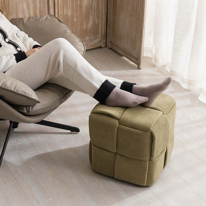 DEVLIN Minimalist Pouf/Bench