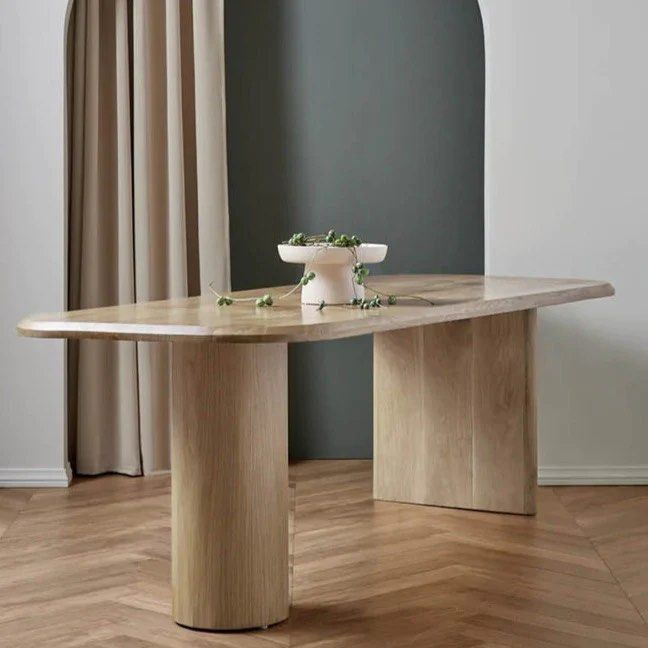 CHARLESTON Dining Table