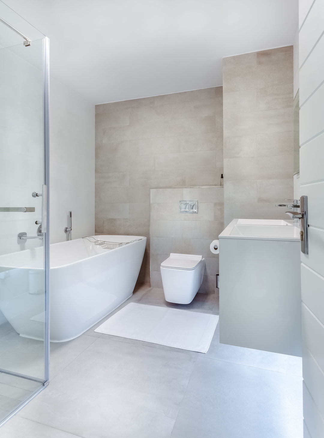 Wardrobe Singapore: Built-In vs Freestanding Guide
